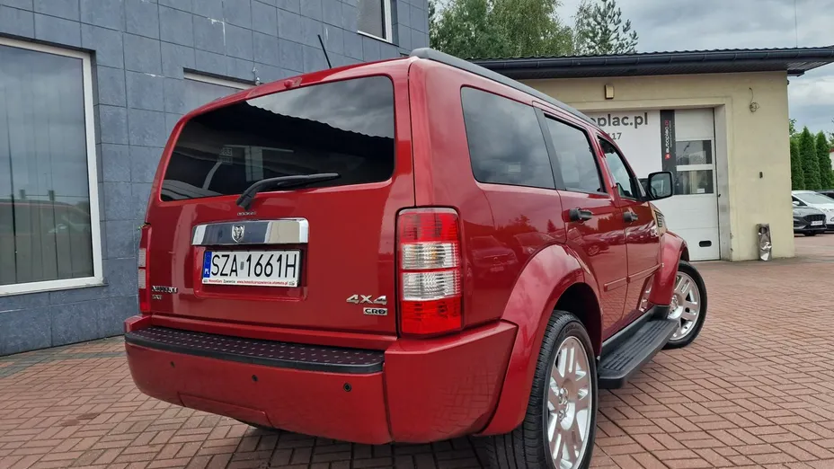 DODGE Nitro -