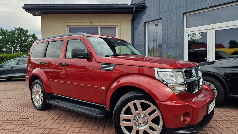 DODGE Nitro -