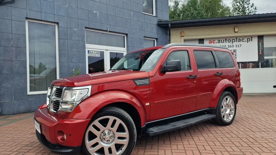 DODGE Nitro -