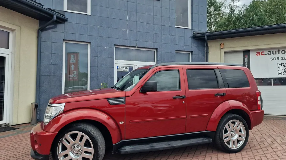 DODGE Nitro -