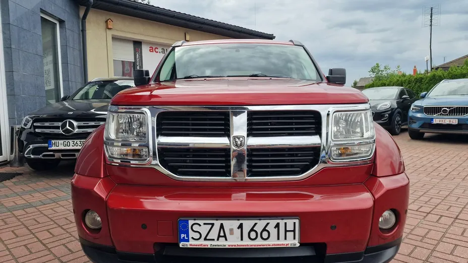 DODGE Nitro -