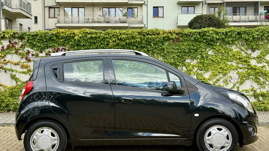CHEVROLET Spark -