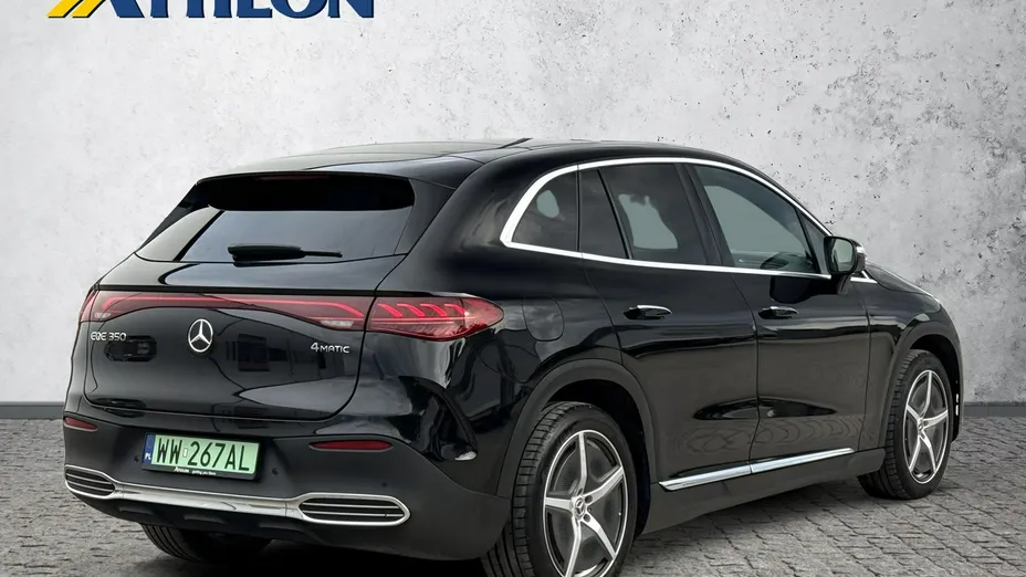 MERCEDES-BENZ EQE -