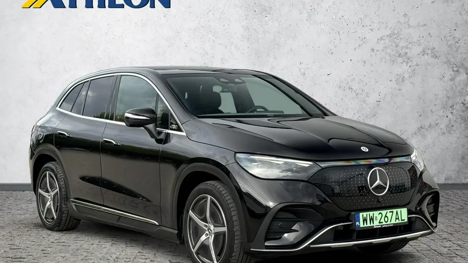 MERCEDES-BENZ EQE -