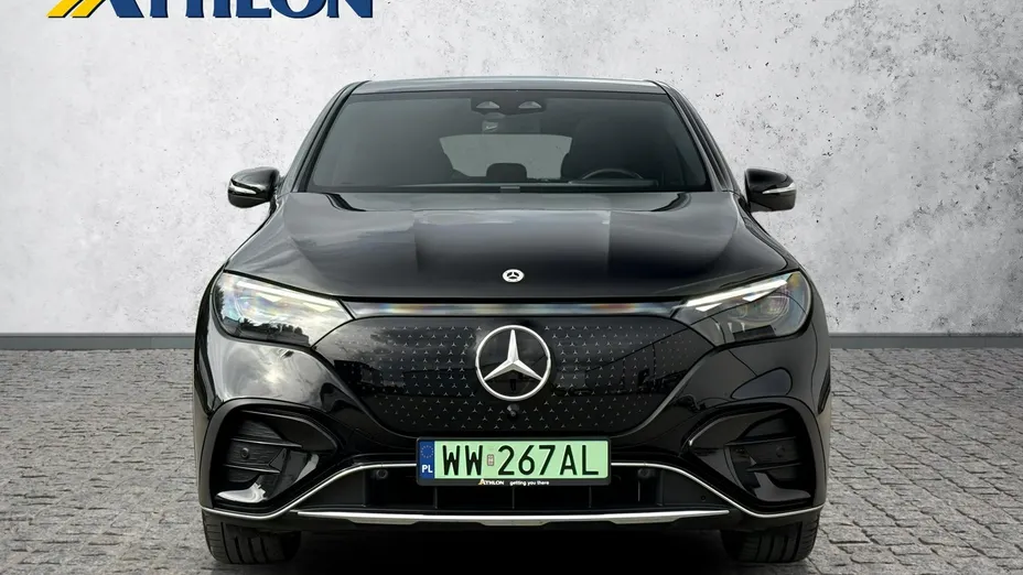 MERCEDES-BENZ EQE -