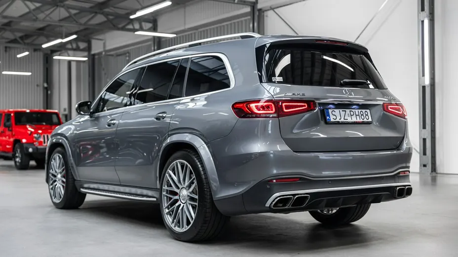 MERCEDES-BENZ GLS -