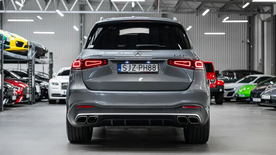MERCEDES-BENZ GLS -