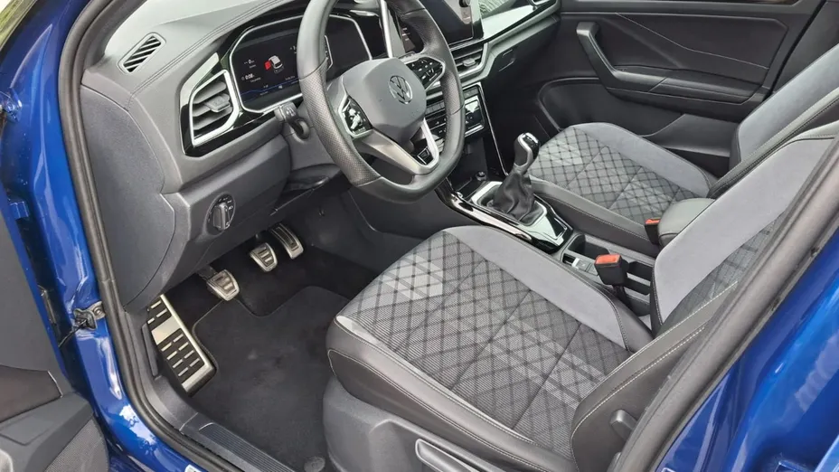 VOLKSWAGEN T-ROC -
