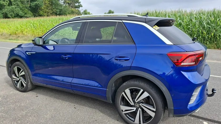 VOLKSWAGEN T-ROC -