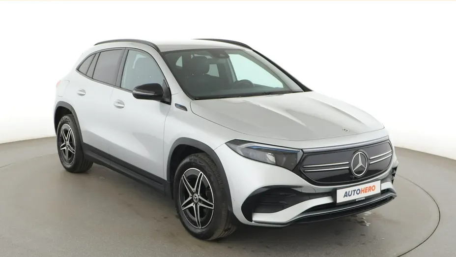 MERCEDES-BENZ EQA -