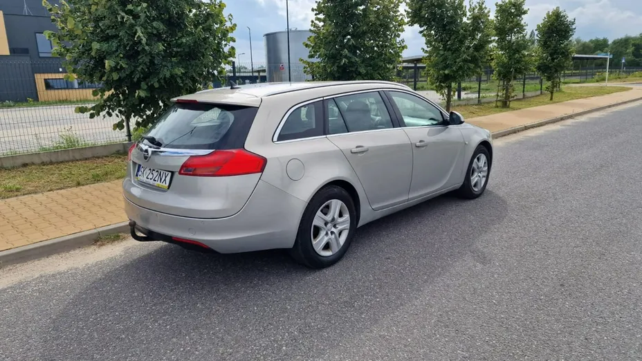 OPEL Insignia -