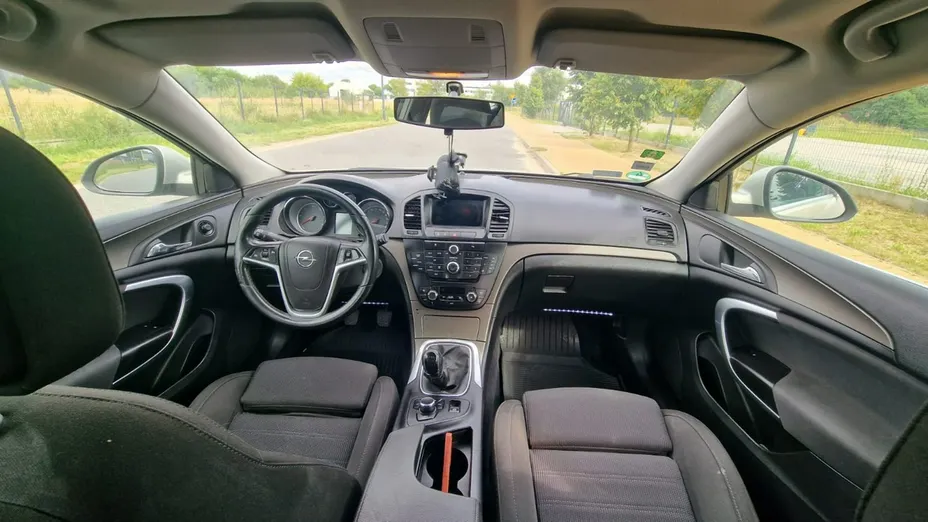 OPEL Insignia -