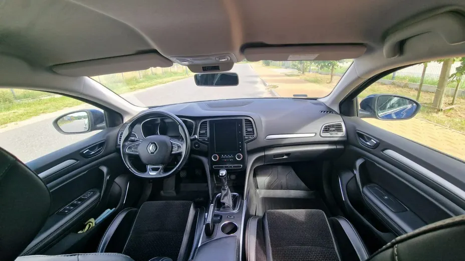 RENAULT Megane -