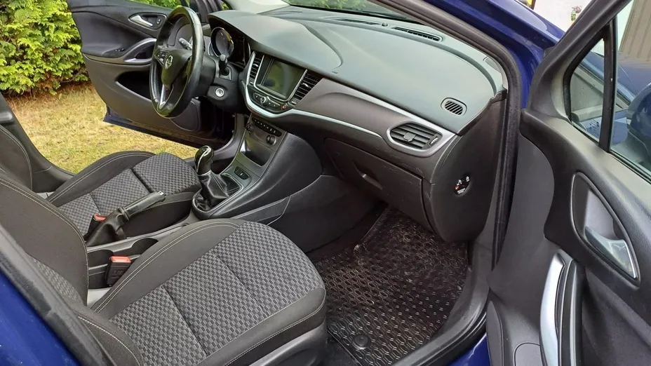 OPEL Astra -
