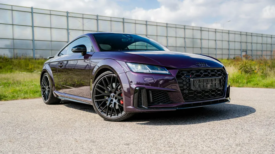 AUDI TT S Coupe -