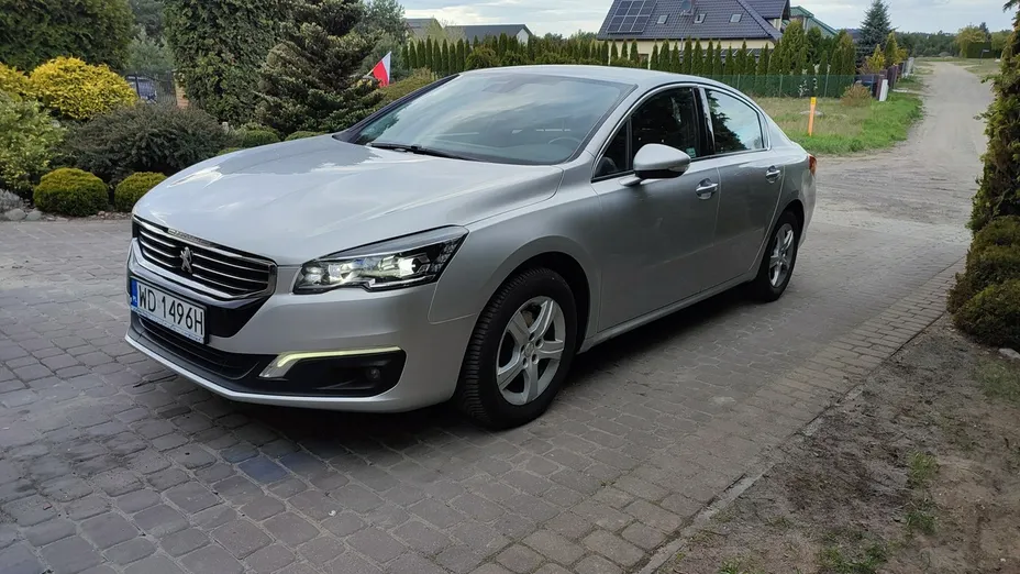 PEUGEOT 508 -