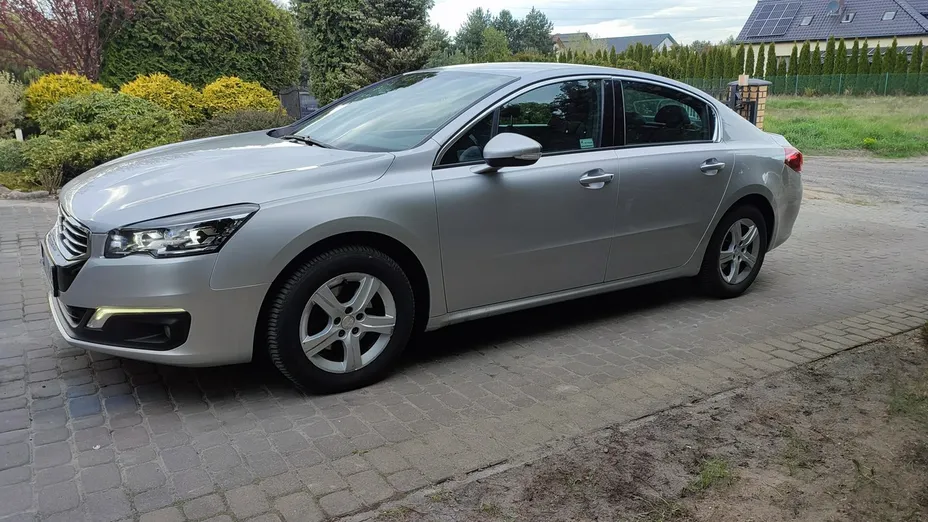 PEUGEOT 508 -