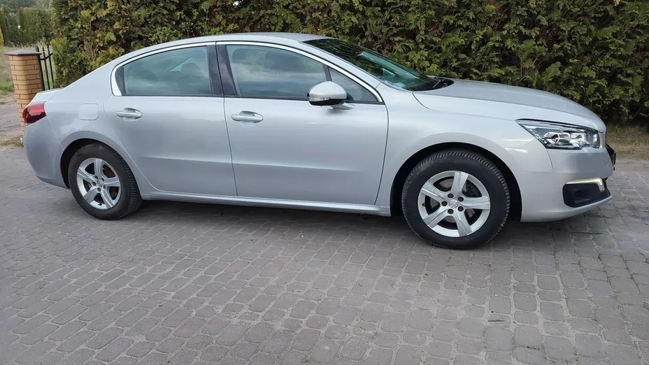 PEUGEOT 508 -