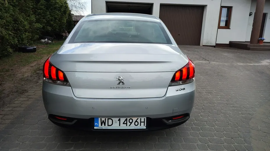 PEUGEOT 508 -