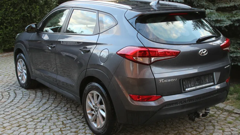HYUNDAI Tucson -