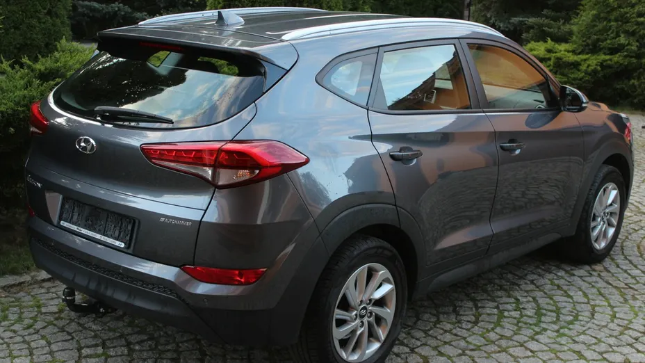 HYUNDAI Tucson -