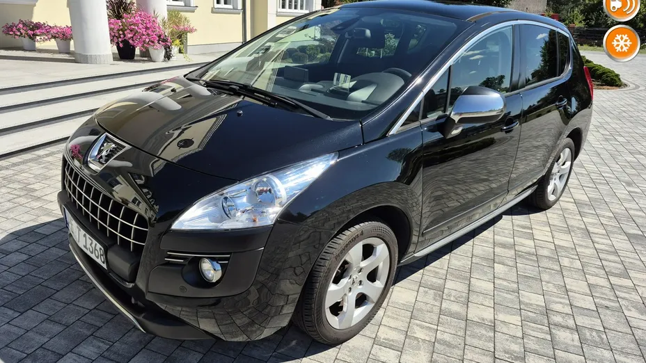 PEUGEOT 3008 -