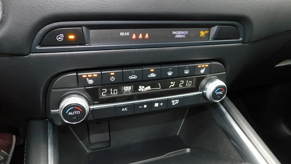MAZDA CX-5 -