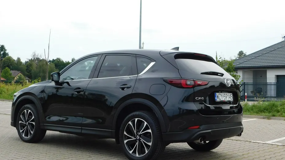 MAZDA CX-5 -