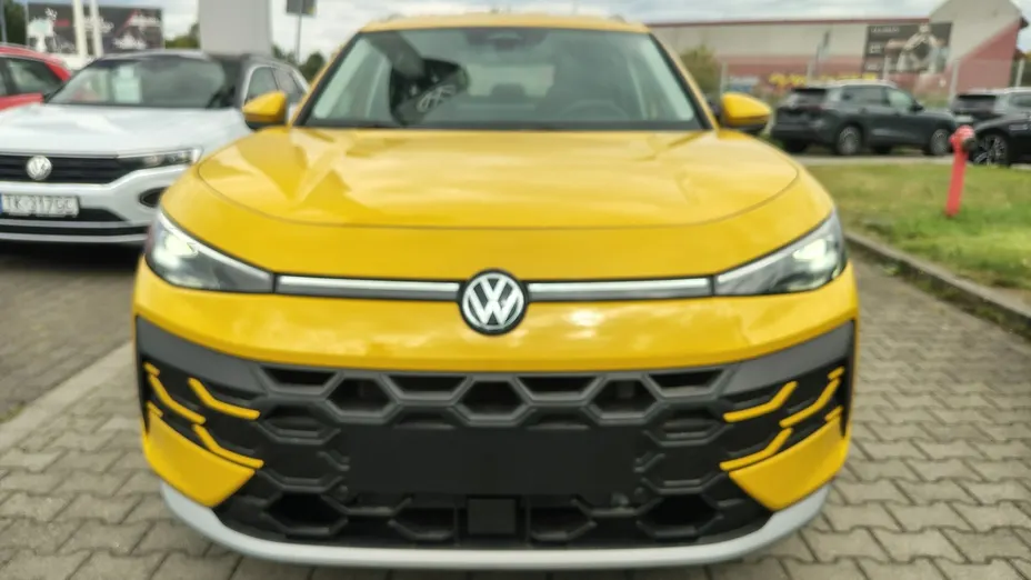 VOLKSWAGEN T-ROC -