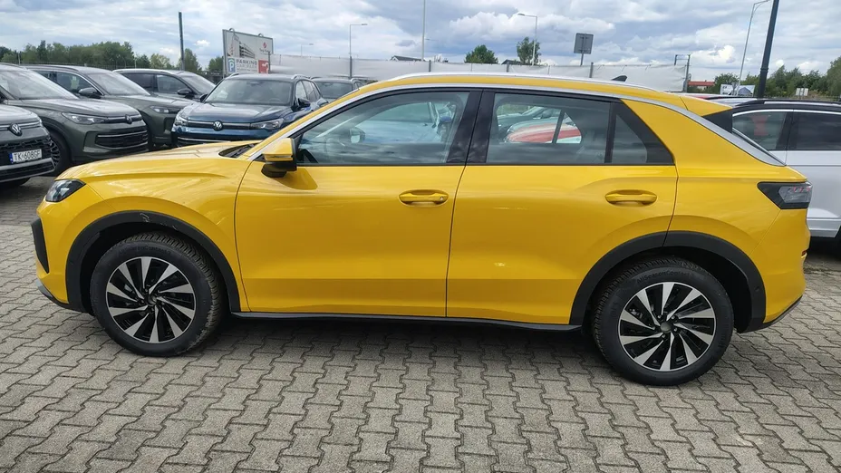 VOLKSWAGEN T-ROC -