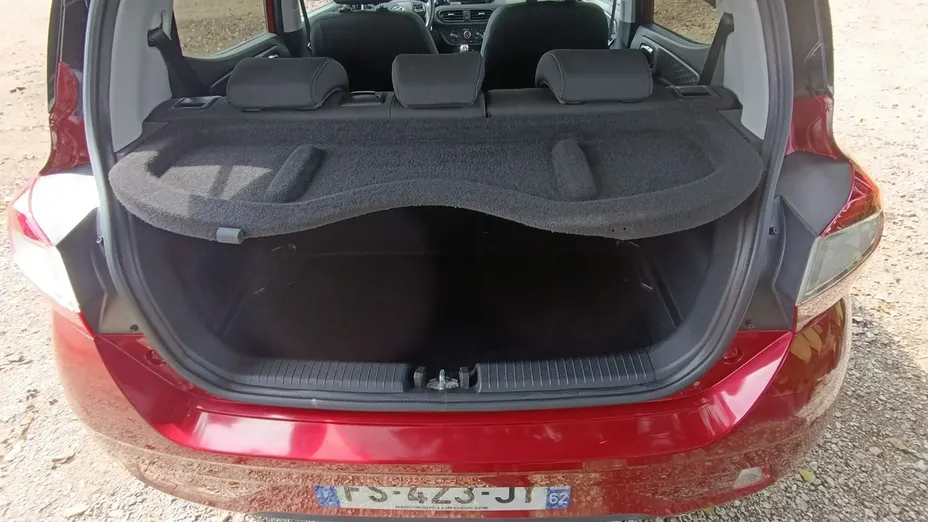 HYUNDAI i10 -