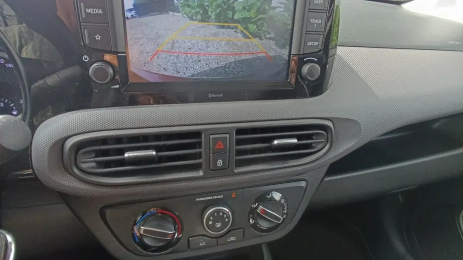 HYUNDAI i10 -