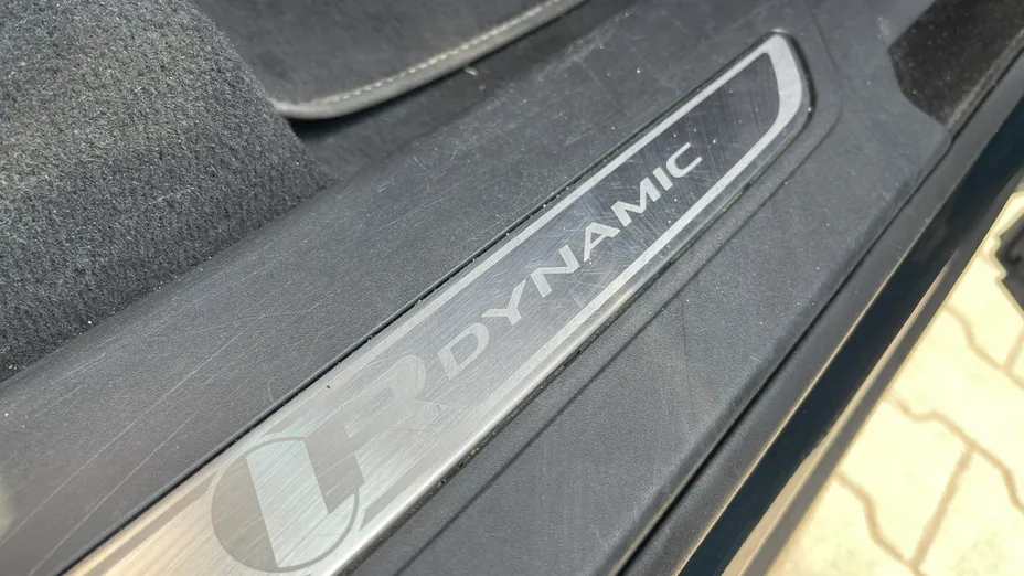 JAGUAR F-Pace -