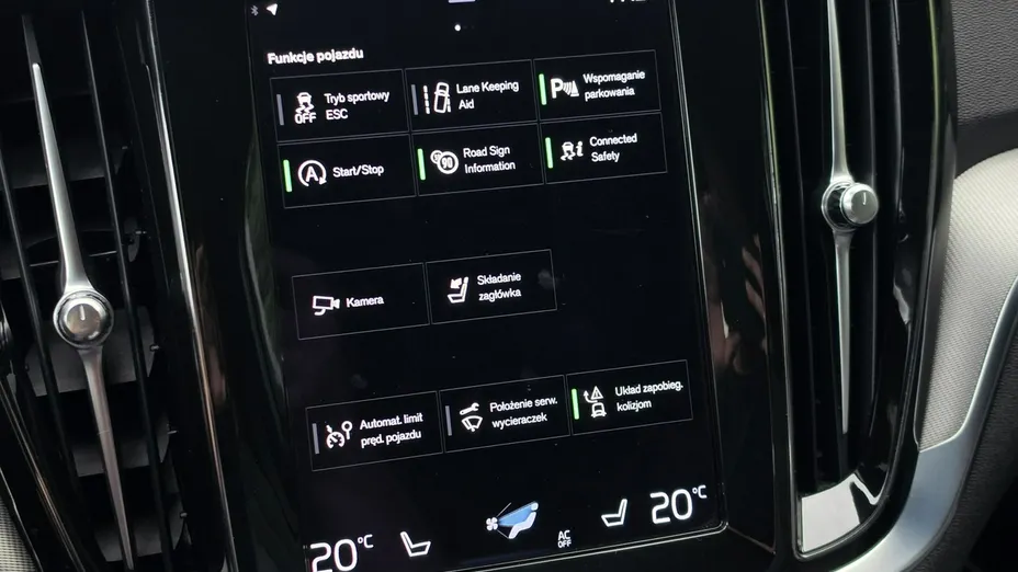 VOLVO V60 -