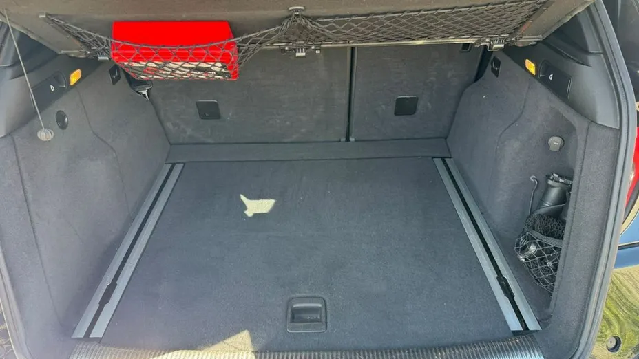 AUDI Q5 -