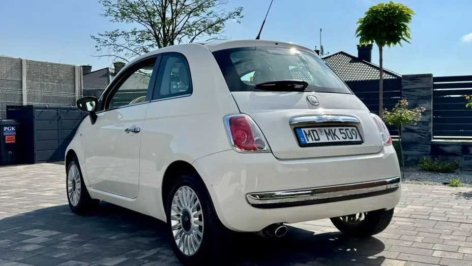 FIAT 500 -
