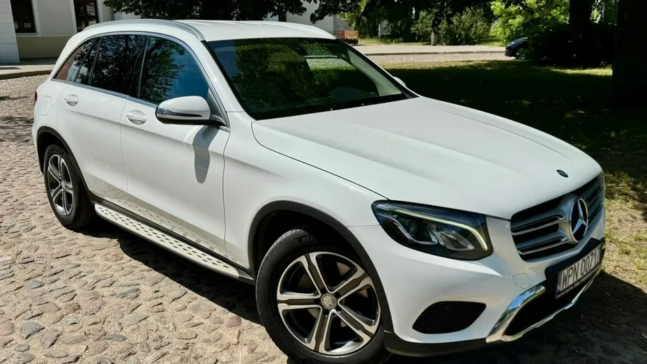 MERCEDES-BENZ GLC -