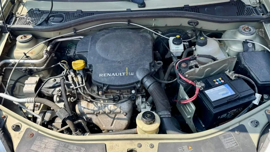 DACIA Sandero -
