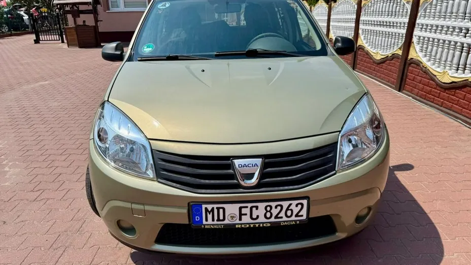 DACIA Sandero -