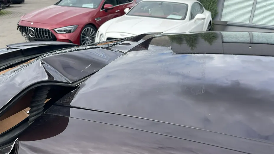 PORSCHE Panamera -