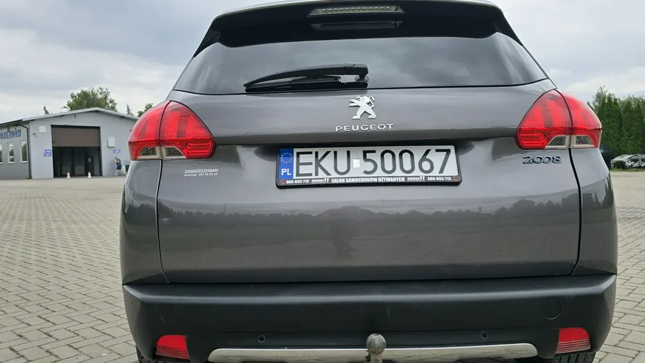 PEUGEOT 2008 -
