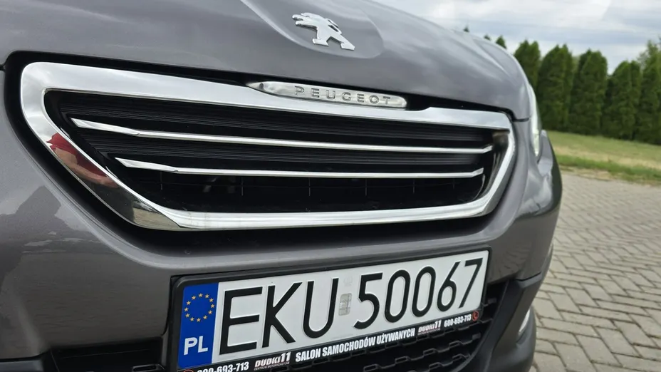 PEUGEOT 2008 -