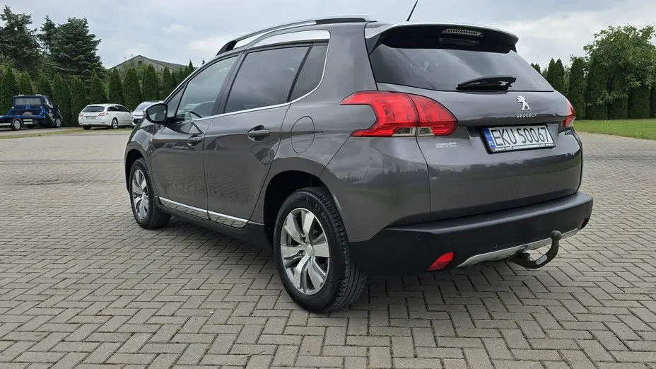 PEUGEOT 2008 -