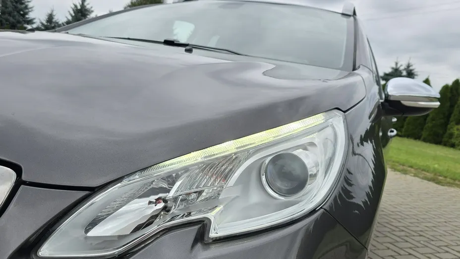 PEUGEOT 2008 -