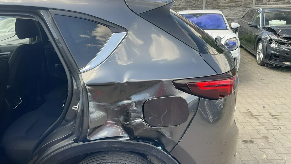 MAZDA CX-5 -