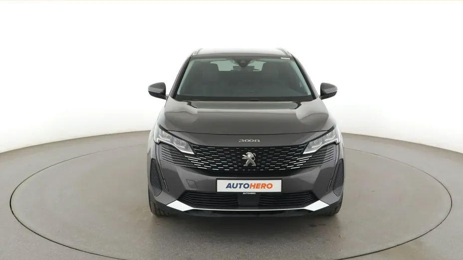 PEUGEOT 3008 -