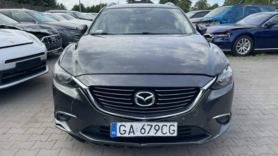 MAZDA 6 -