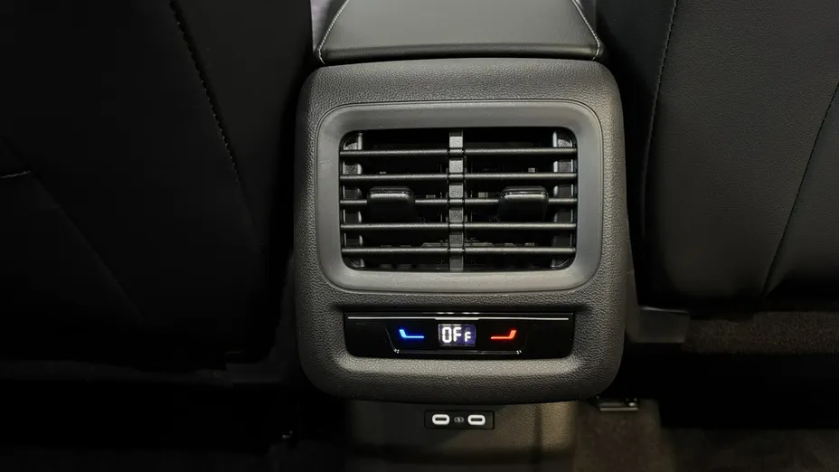 VOLKSWAGEN T-ROC -