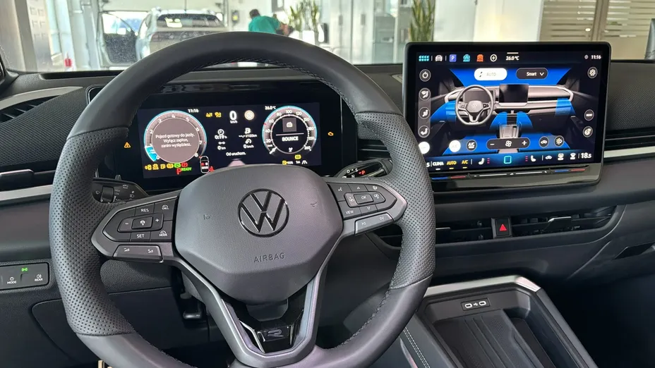 VOLKSWAGEN T-ROC -