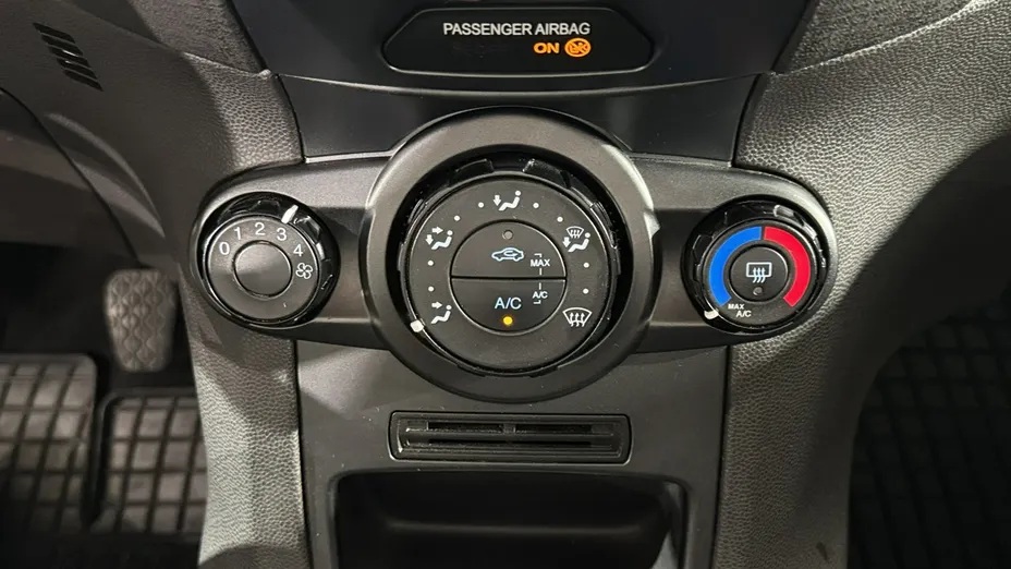 FORD Fiesta -
